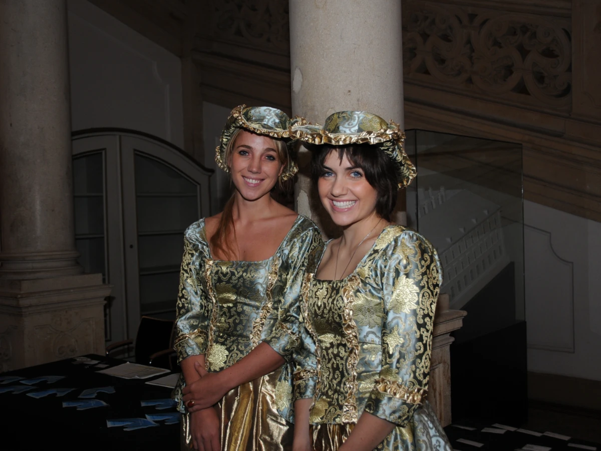 kostueme-visagisten-dress-1