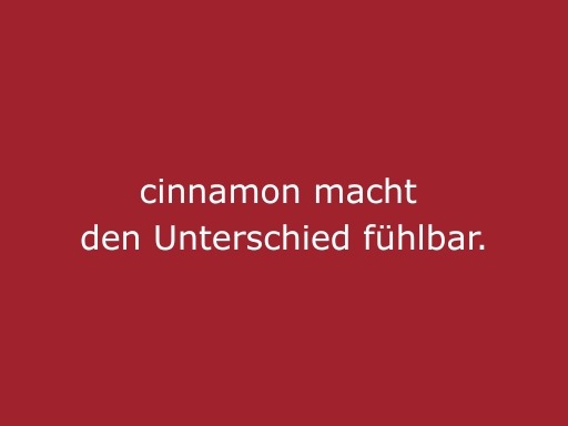 Roter Hintergrund mit beiger Schrift „cinnamon macht den Unterschied fühlbar“, modernes Statement für cinnamon Hospitality, Eventpersonal und besondere Veranstaltungen in Nürnberg